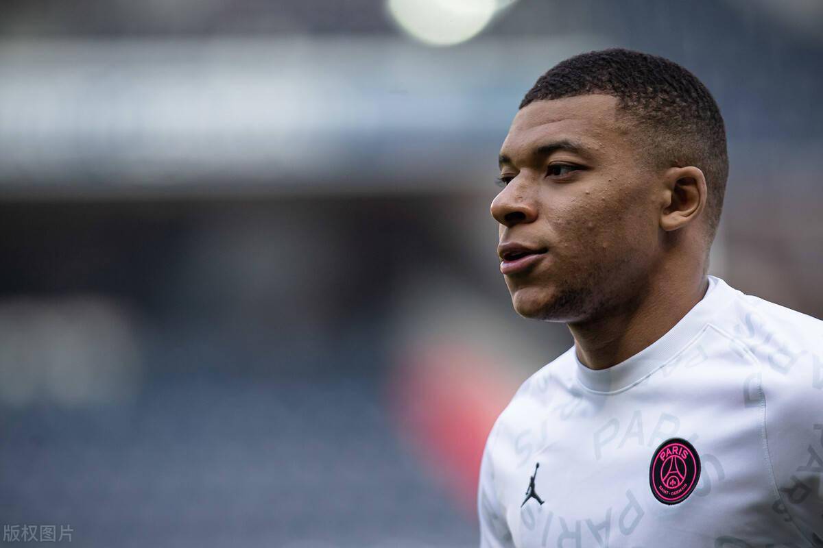 关于集结日底特律活塞调整名单以备欧超杯，防线松动环节打磨，引发热议，赛季目标并未改变的信息