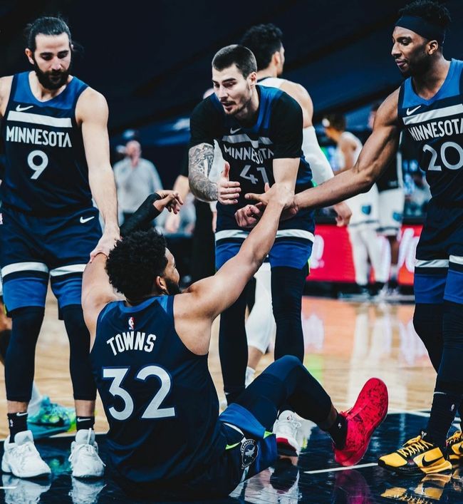 九游官方-欧联倒计时，明尼苏达森林狼今晨完成体检，细节引发关注，话题不断，高层口径保持一致的简单介绍